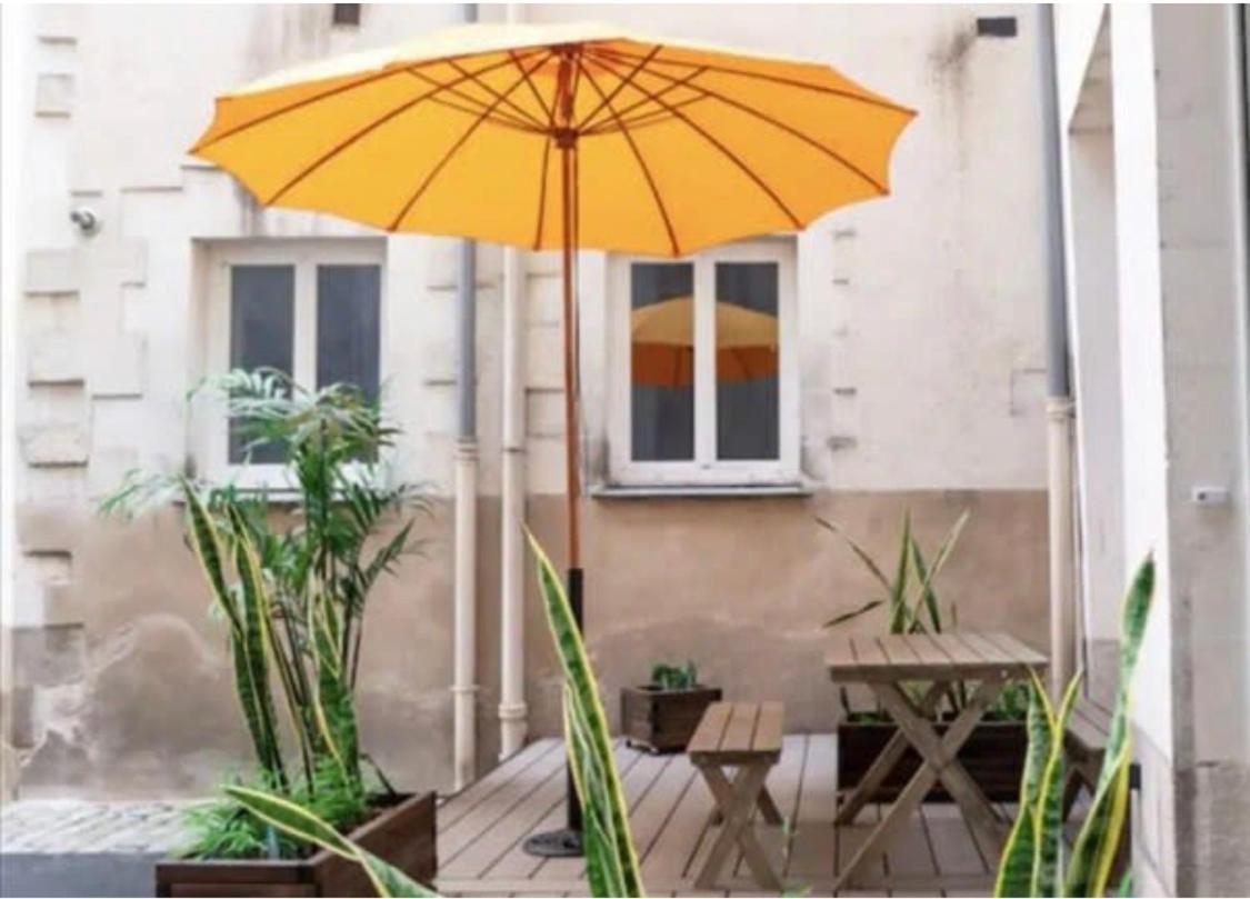 Hypercentre 2 A 4 Pers, Calme & Cosy Avec Terrasse Privee * Nantes